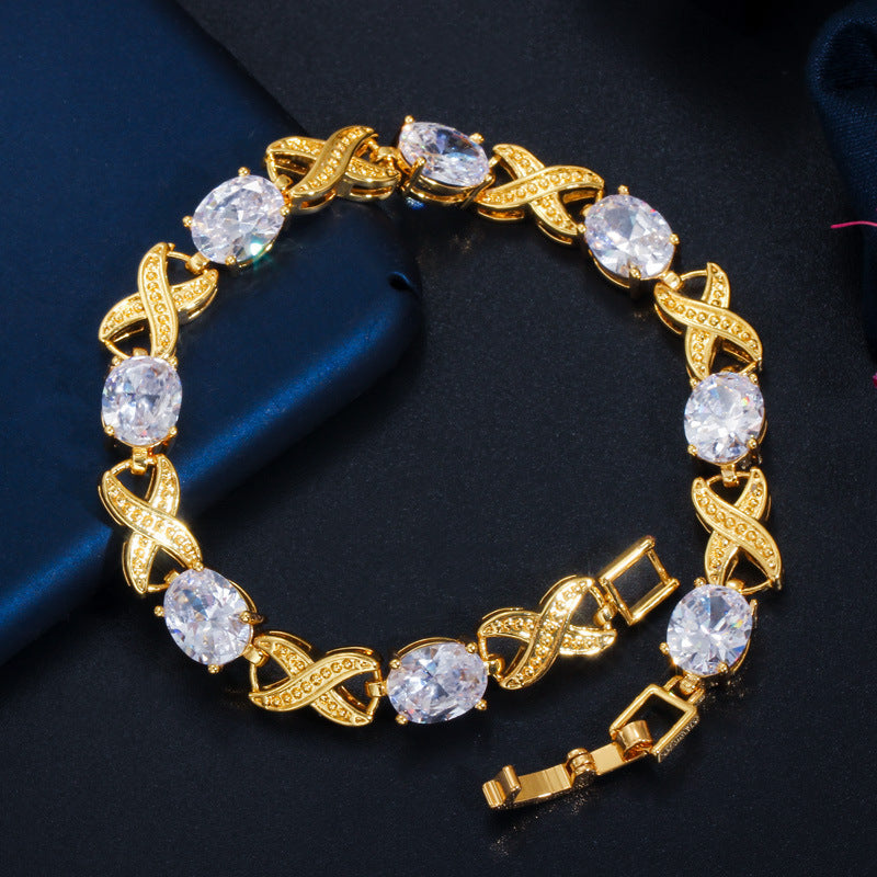 Elegantes Zirkonia-Armband