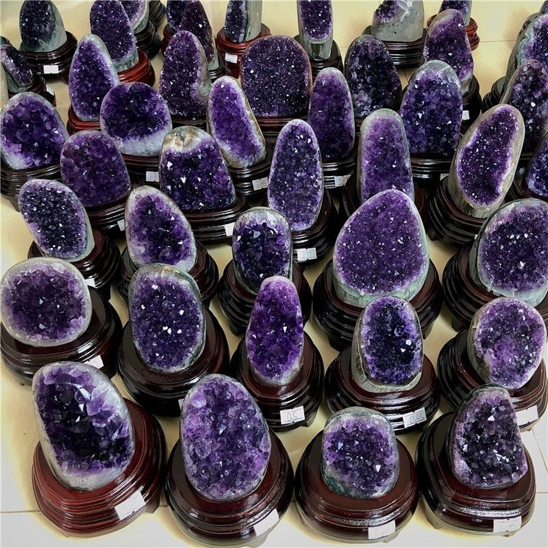 Natürlicher Amethyst-Cluster